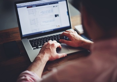 Highly Engaging Ads on Facebook.